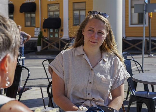 Ida-Marie Jungell, verksamhetsledare för Finn Jakobstad, hoppas få se folk ta ansvar under helgen i Jakobstad.