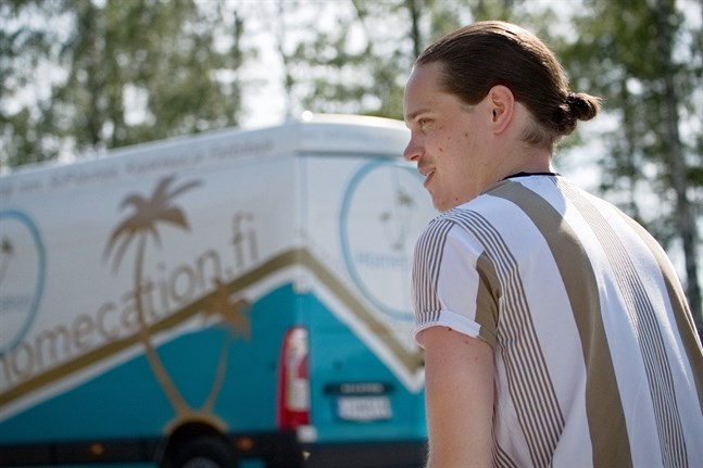 Patrik Wik gillar att göra saker då han är på stranden.