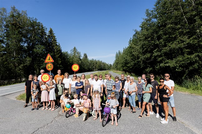 Invånarna i Grönvik vill ha lägre hastighet från Svartholmsvägen ut till Köklot-korsningen.