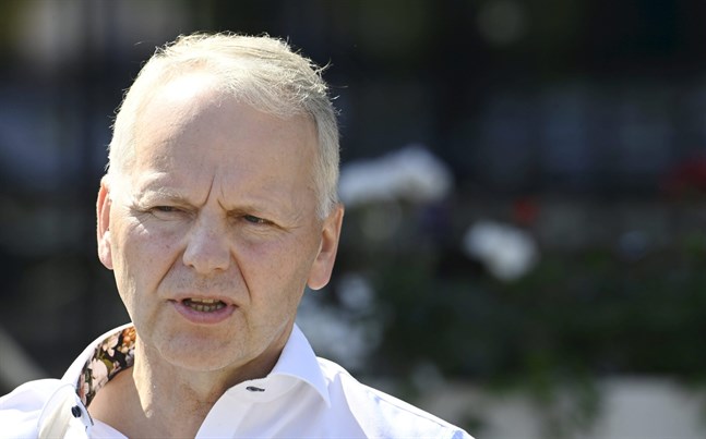 De värsta farhågorna gällande skogsstrategin besannades inte, konstaterar jord- och skogsbruksminister Jari Leppä (C).