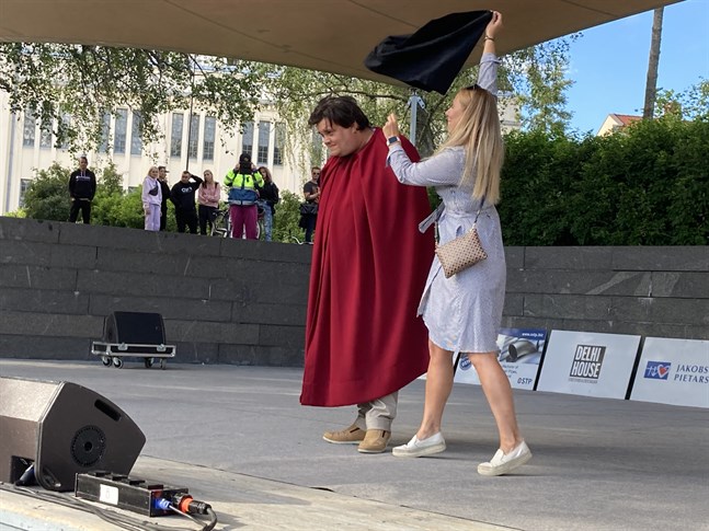 Thomas Enroth är Late Jakob 2021.