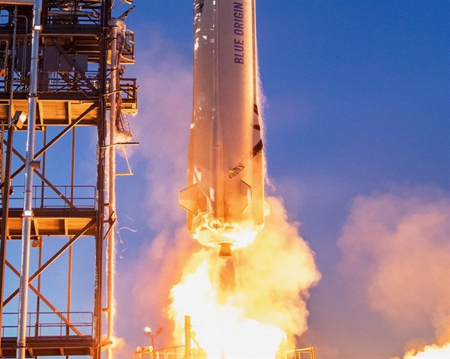 Tisdagen den 20 juli åker Jeff Bezos till rymden. Bilden på New Shepard är tagen den 19 maj 2021.