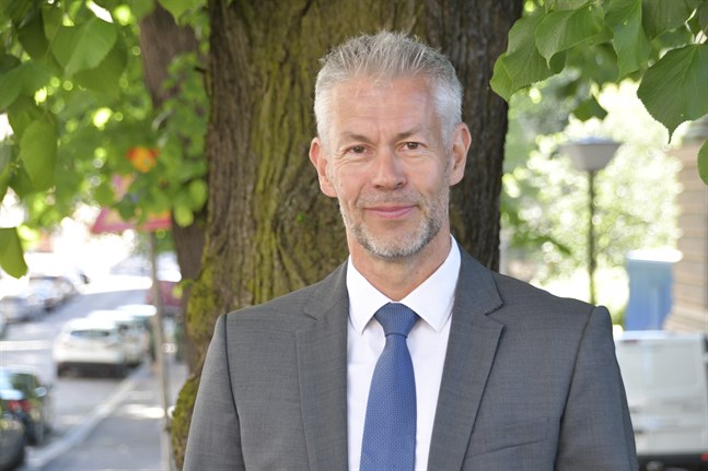 Taneli Puumalainen, avdelningschef vid Social- och hälsovårdsministeriet, säger att hälsosäkerheten vid gränserna är ett samarbete och att resenärerna är en del av det här samarbetet.