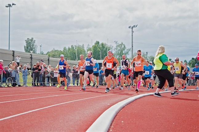 Det var aningen blåsigt men annars bra löparväder i årets Jakob marathon.