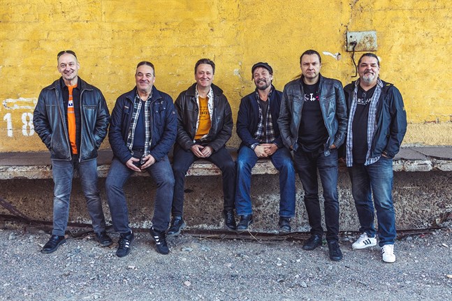 Kolmas nainen har ställt in sin medverkan i Karleby Vinfest.