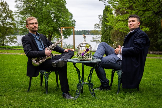SÄX (Jesse Mast och Petteri Halme) spelar på Karleby Vinfest på fredag kväll.