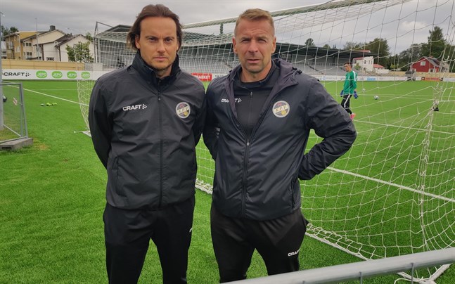 Christian Sund och Niklas Vidjeskog är tränarduon i KPV för resten av säsongen.