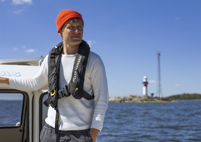 Conny Sjöqvist, forskardoktor miljö- och marinbiologi, på fakulteten för naturvetenskaper teknik vid Åbo Akademi.