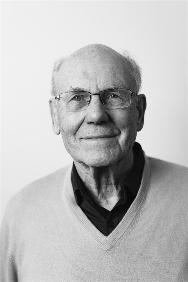 En del av Per-Erik Lönnfors tillbakablickar handlar om ruelsen över att inte ha engagerat sig tillräckligt i sin hustru Pearls flerfaldiga utmaningar.