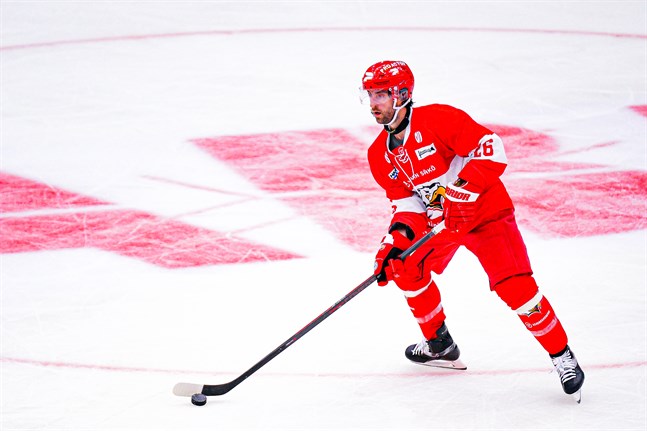 Shaun Heshka stod för 0+5 poäng på sju träningsmatcher, men hans plus/minus-saldo landade på usla -8. Men försäsong är försäsong – från och med på fredag är det allvar.