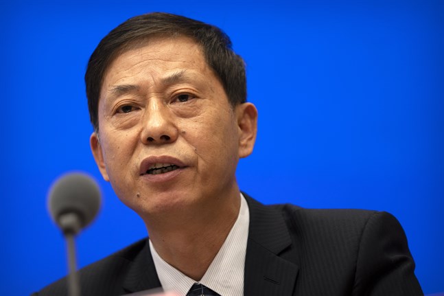 Yuan Zhiming, chef för det nationella biosäkerhetslaboratoriet i kinesiska Wuhan, vid en presskonferens i somras. Arkivbild.