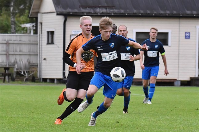 Esse IK slog Sääripotku med 6–0 för två veckor sedan. Nu har förbundet ändrat resultatet till Sääripotkus fördel, 3–0.
Bilden är från en tidigare drabbning mellan lagen i somras.