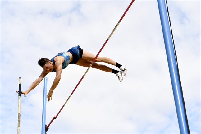 Vasabon Mikko Paavola vann stavhoppet med ett hopp på 560.