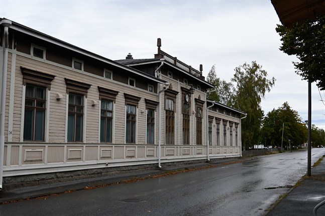 En tredje sökande har nu anmält intresse för tjänsten som byggnadsingenjör i Kaskö.