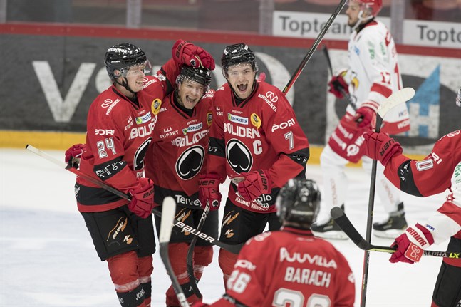 Ässät gjorde tre mål på fem försök i powerplay – och Sports segerchanser grusades.
