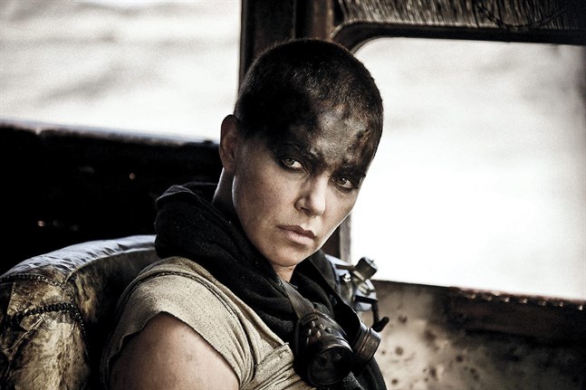 "Furiosa" ska utspela sig när Imperator Furiosa är i 20-årsåldern. Anya Taylor-Joy tar över rollen från Charlize Theorn (bilden). Pressbild.