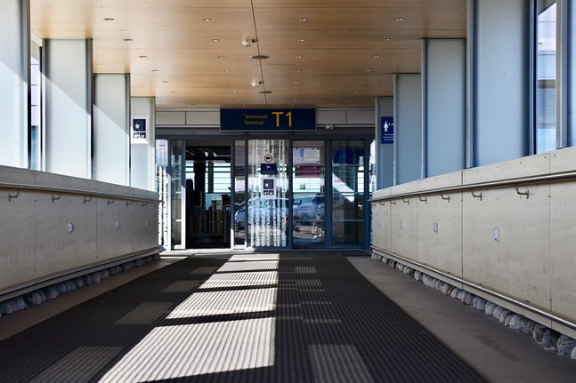 Inresor till ett land kan i praktiken bli omöjlig, enligt Utrikesministeriet.