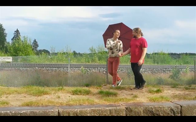 Filip Ohls och Frank Berger framför "I'll cover you".
