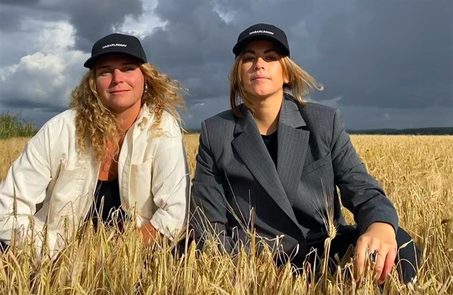 Erica Nieminen och Ivonne Ruiz Olate vill se evenemanget Wasa Runway växa ännu mer.