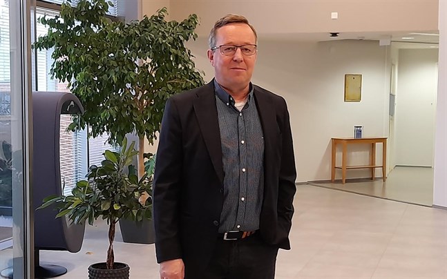 Näringsminister Lintilä i Jakobstad.