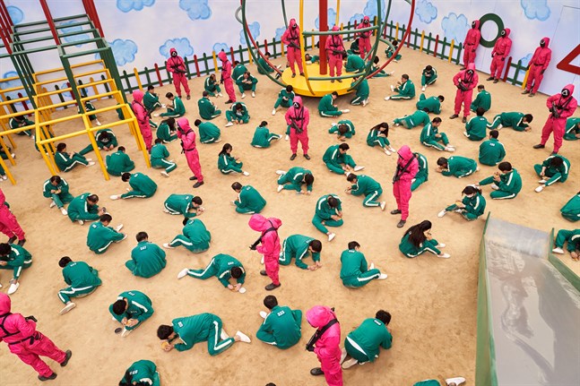 Den sydkoreanska vågen rullar över världen, inte minst tack vare Netflix-succén "Squid game". Pressbild.