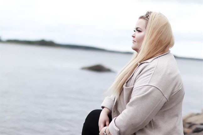 Kvevlaxbon Céline Grönholm vill fortsätta skriva musik – både för sig själv och för andra artister.