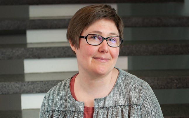 Vid intresseorganisationen FDUV är man rädd för att Jobbkanalen inte kommer att erbjuda tillräcklig handledning. – Stödet måste vara tillräckligt och kontinuerligt – också på svenska, säger Melanie Shametaj, projektledare vid FDUV.