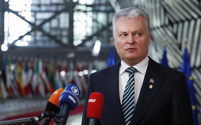 Litauens president Gitanas Nauseda välkomnar EU-stöd för gränsproblemen mot Belarus.