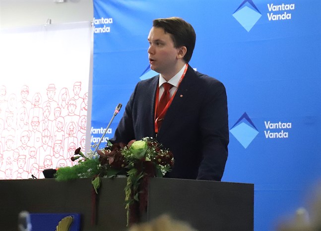Jakobstadsbon Jacob Storbjörk är första viceordförande för FSD.