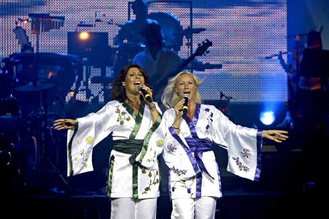 Katja Nord och Camilla Dahlin hyllar Abba.