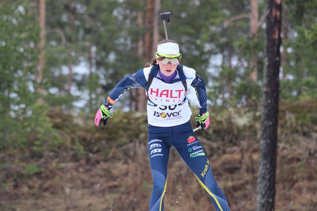 Heidi Kuuttinen är inte helt nöjd med säsongens två första lopp som gick i Vuokatti i helgen.