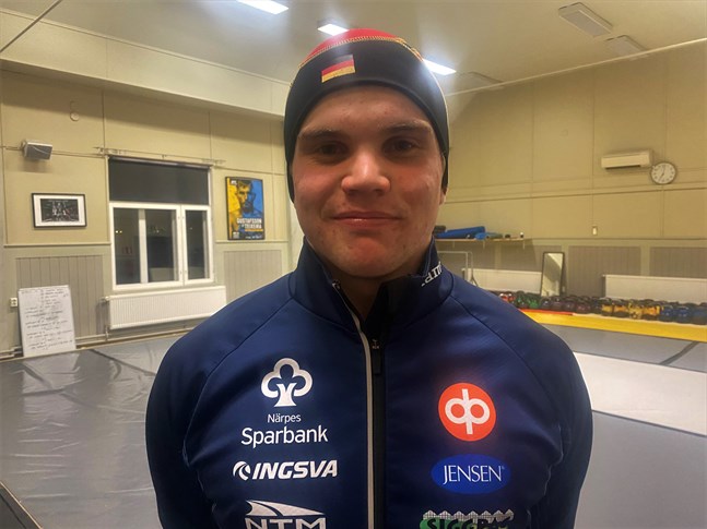 Lukas Kuuttinen flyttade till Vuokatti i höst. Ibland hinner han också besöka hemknutarna för träning.