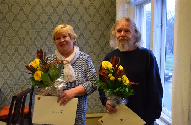 Prisade Helena Kari och Ari Valkola.