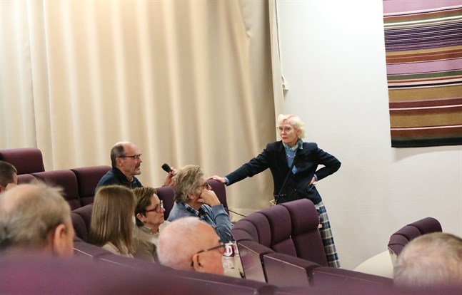 Jukka Mustajärvi är ordförande för projektets styrgrupp medan Heli Jutila är verksamhetsledare för Österbottens vatten och miljö rf.