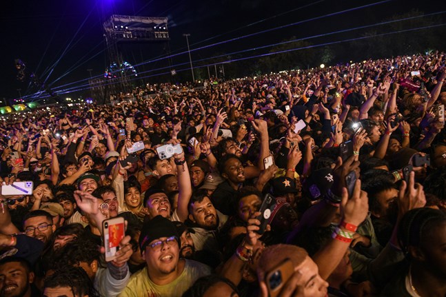 Publiken under Travis Scott uppträdande på Astroworld i Houston den 5 november.