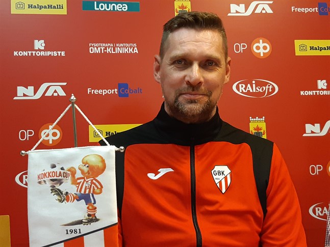 Niklas Käcko fortsätter som tränare för GBK även säsongen 2023.