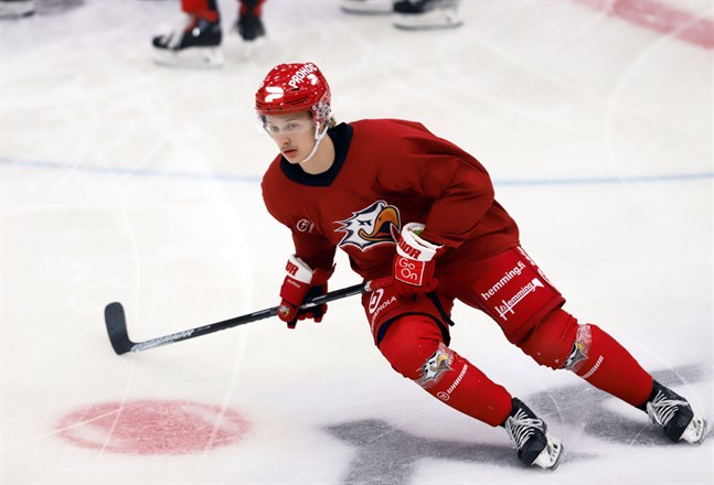 Samu Tuomaala får en ny chans i Sports andrakedja mot Tappara i kväll.