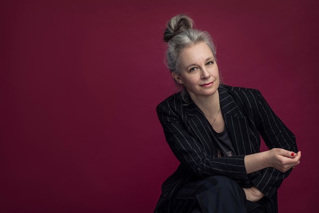 Sara Stridsberg låter det grymma och det extatiskt sköna flyta ihop i sina romaner.