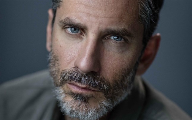 Jens Lapidus föreläser på Jakobstads Arbis Onsdags Event i april.