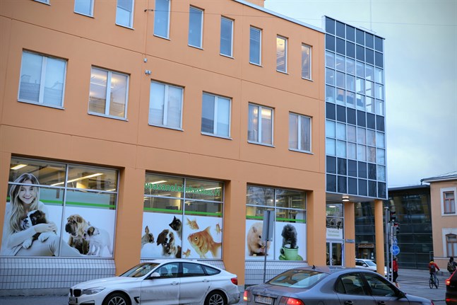 Vasa får 15 studieplatser för en kandidatexamen till socialarbetare nästa höst. Utbildningen kommer att finnas här på Storalånggatan.