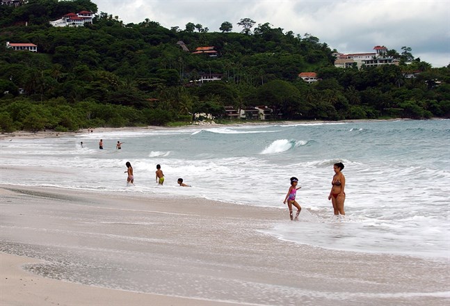 Ett av turistställena som sticker ut är Costa Rica. Där behövs varken vaccinationsintyg eller negativt provsvar – endast reseförsäkring som täcker ekonomiska kostnader för sjukvård. Arkivbild.