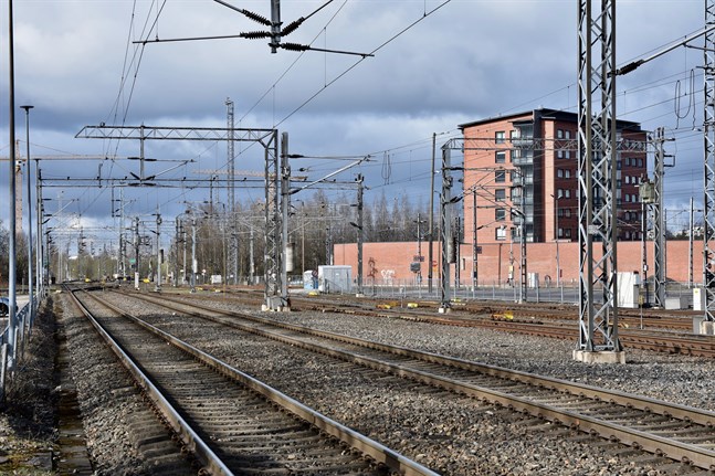 De beräknade kostnaderna för planeringen av den nya tågbanan mellan Åbo och Helsingfors uppgår till 75 miljoner euro. EU kommer att stå för hälften av dessa kostnader.
