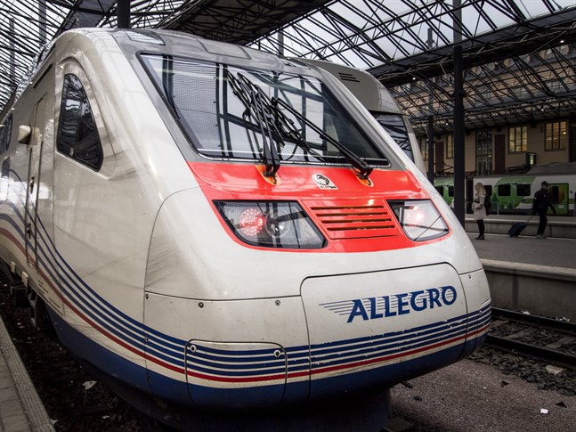 Det är redan möjligt att köpa biljetter till Allegrotåget som trafikerar mellan Helsingfors och S:t Petersburg, skriver VR.