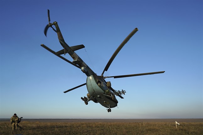 Belarus hävdar att en ukrainsk MI-8-helikopter flög in i belarusiskt luftrum, vilket Ukraina förnekar. Arkivbild.