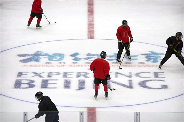 Det blir kinesisk representation i herrarnas OS-ishockey.