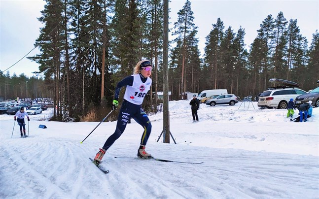 Felicia Krook övertygade i skidspåret i Seinäjoki.