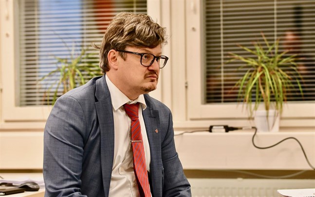 – Satsar vi stora pengar så ska det ge en riktig effekt, säger Korsholms kommundirektör Rurik Ahlberg.
