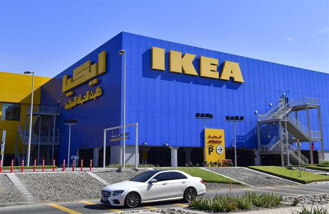 Ikea kan inte längre absorbera de ökande kostnaderna för råmaterial, transport och logistik, säger bolaget. Arkivbild.