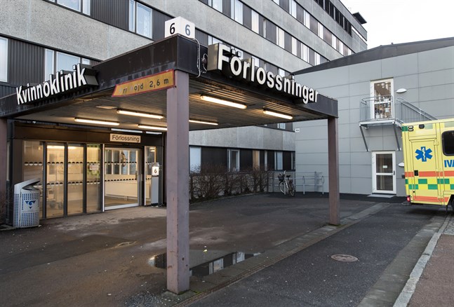 En hel förlossningsavdelning med födande har konstaterats smittade på Östra sjukhuset i Göteborg. Arkivbild.
