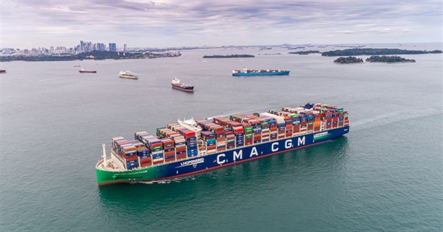 Containerfartyg ger Wärtsilä jobb.